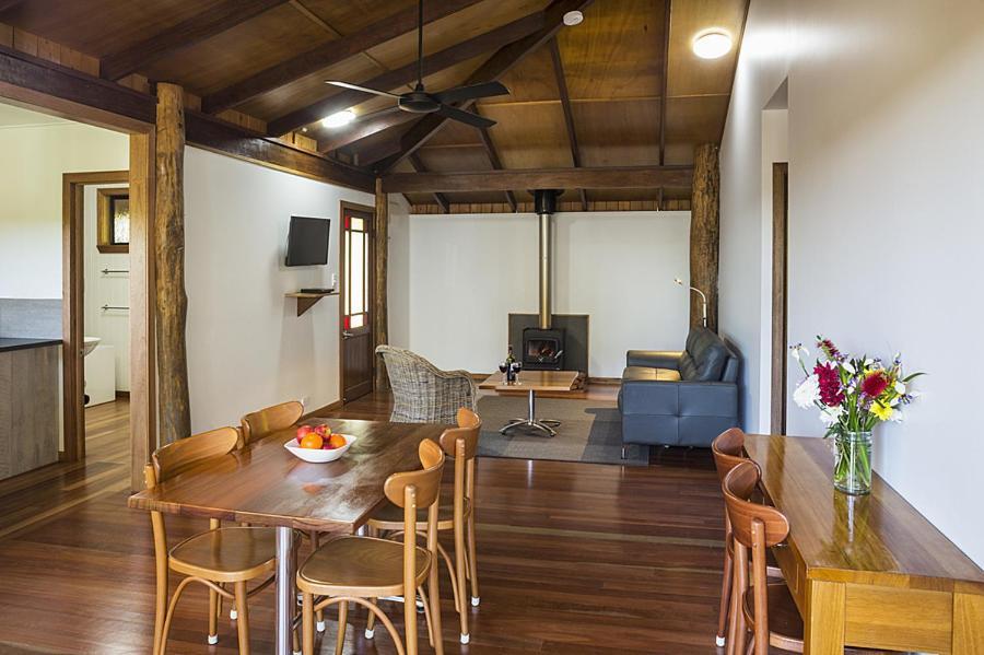 Rose Gums Wilderness Retreat Villa Butchers Creek Exterior photo